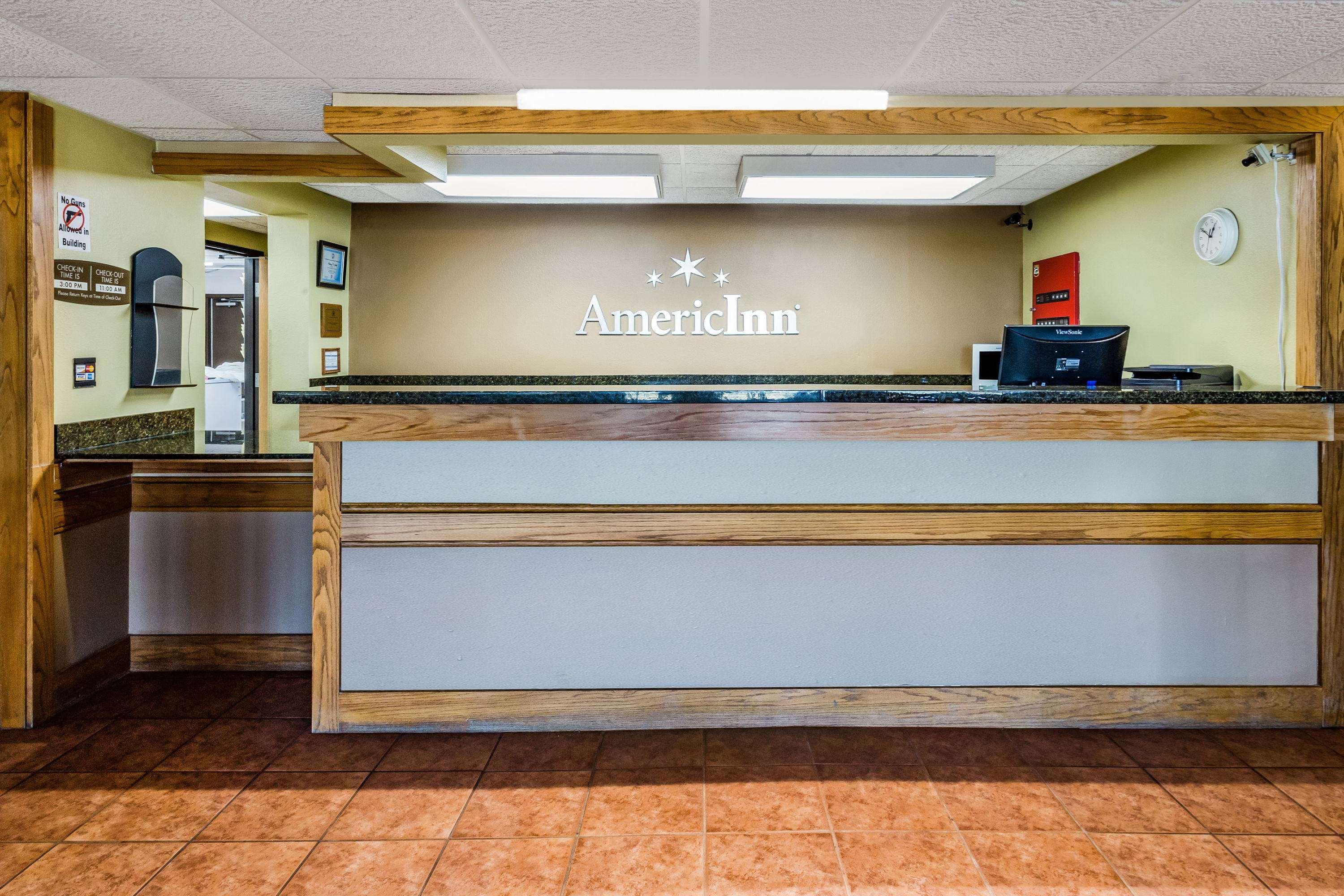 Americinn By Wyndham Blue Earth Exterior photo